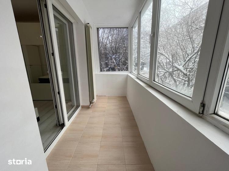 Apartament cu 3 camere decomandat în Herăstrău