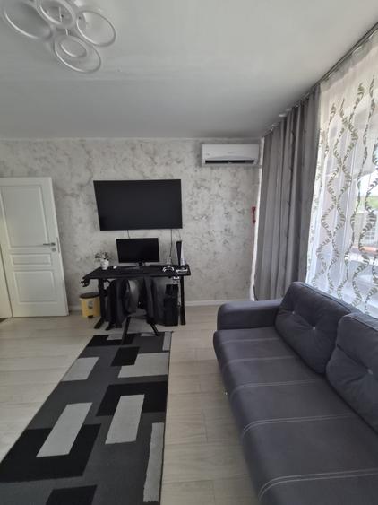 Apartament cu 4 camere decomandat în Bragadiru