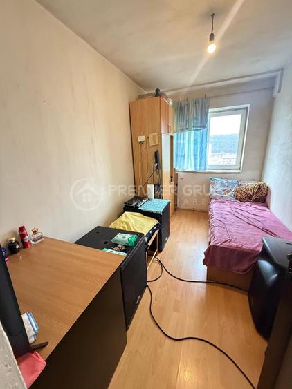 Apartament cu 3 camere în Mircea cel Bătrân
