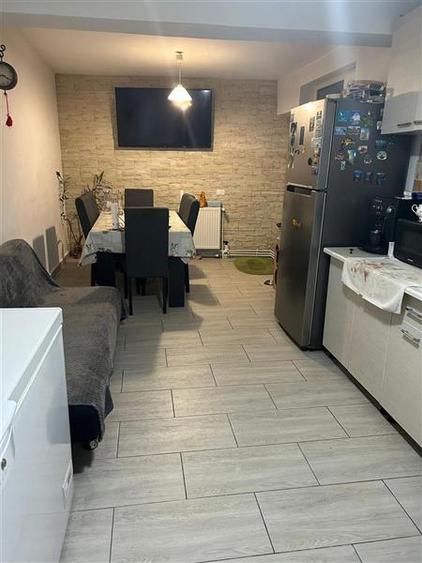 Casă individuală cu 5 camere cu Teren 300 Mp în 1 Mai