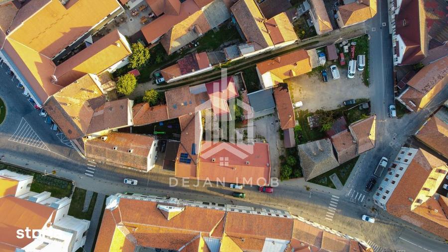 Apartament cu 8 camere în Ultracentral