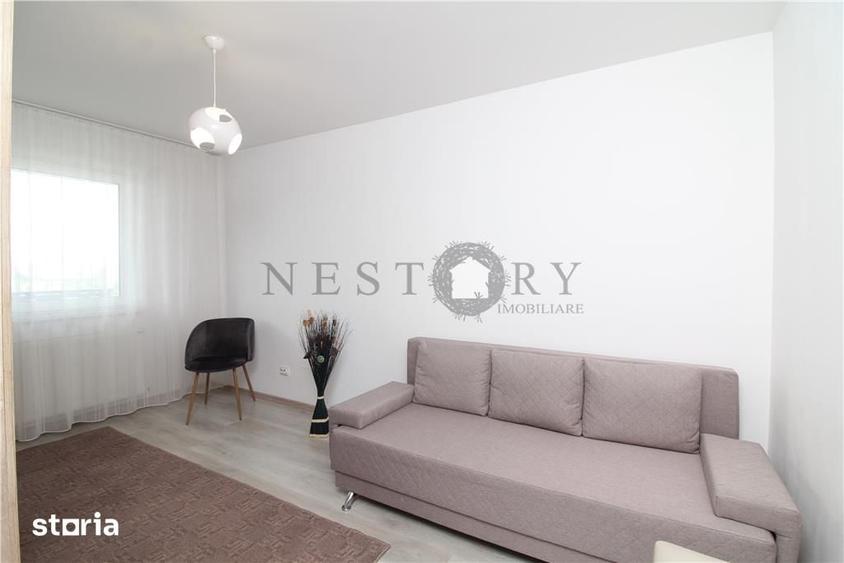 Apartament cu 3 camere semidecomandat în Între Lacuri