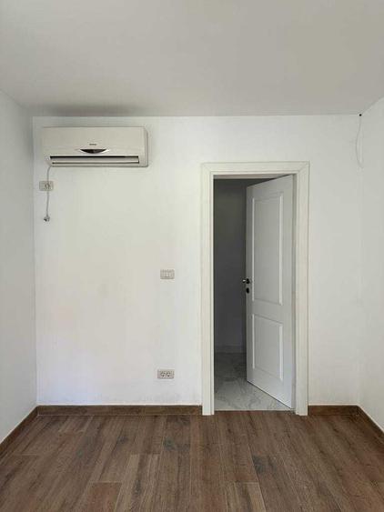 Spațiu comercial, de 120 mp, în Central