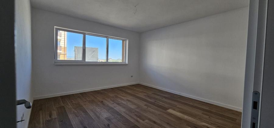 Apartament cu 2 camere decomandat în Sânpetru