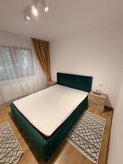 Apartament cu 2 camere nedecomandat în Central