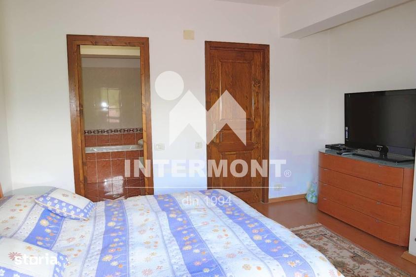Apartament cu 4 camere în Cioplea