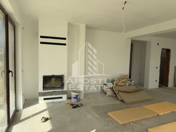 Casă individuală cu 5 camere cu Canalizare în Remetea Mare