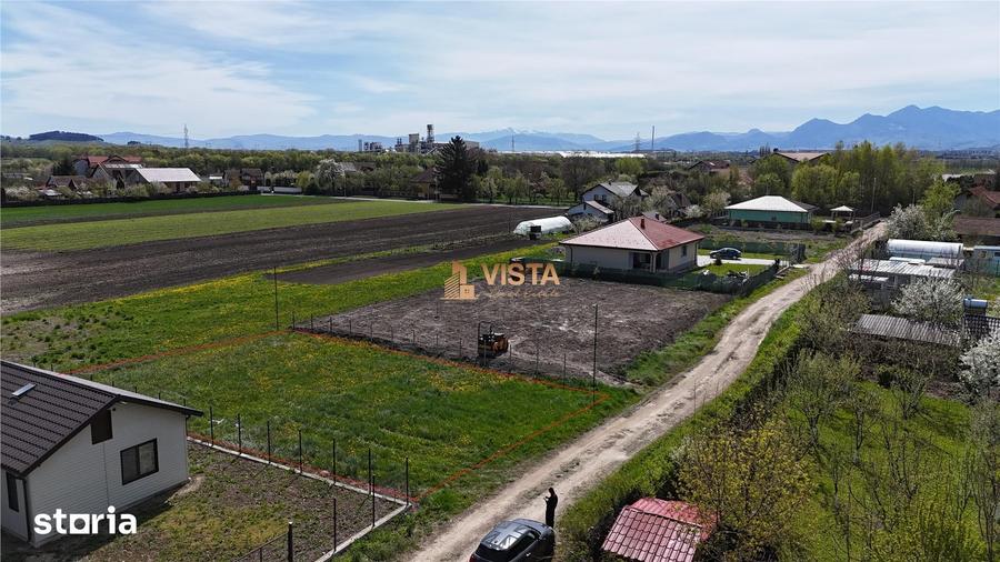 Teren de 500 mp, în Stupini
