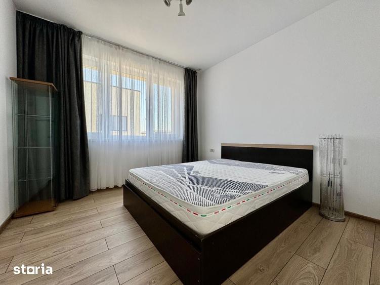 Casă cu 5 camere cu Teren 330 Mp în Tunari