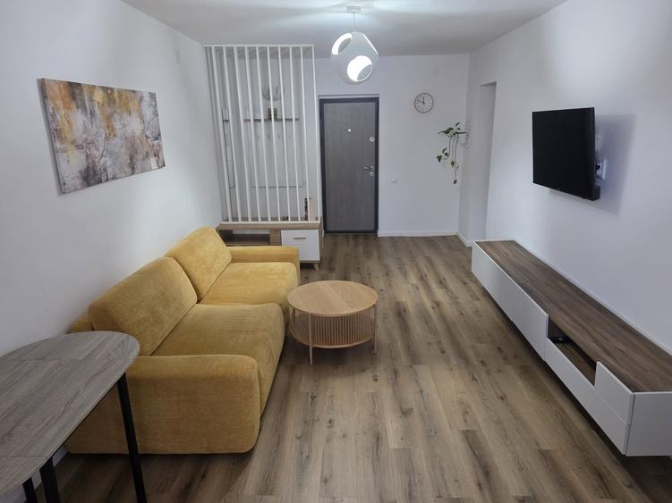 Apartament cu 2 camere semidecomandat în Valea Lupului