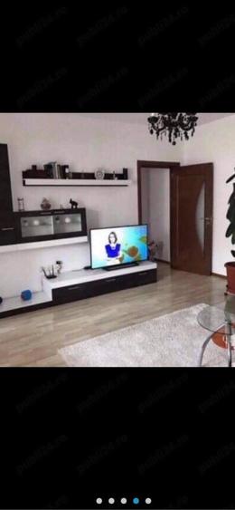 Apartament cu 2 camere decomandat în 1 Mai