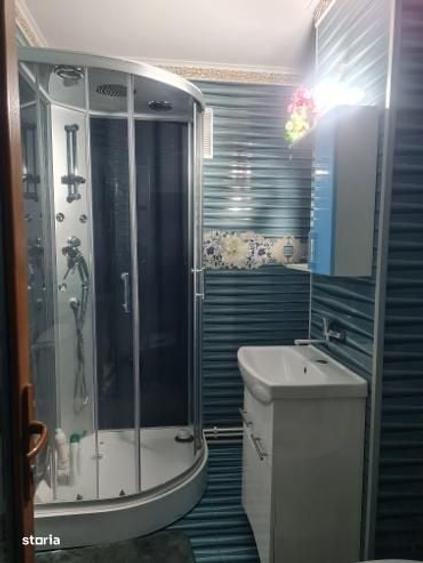 Apartament cu 2 camere decomandat în Bascov