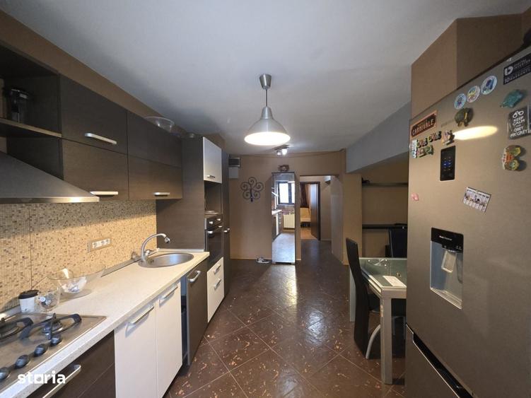 Apartament cu 3 camere de inchiriat in zona Panduri - 7