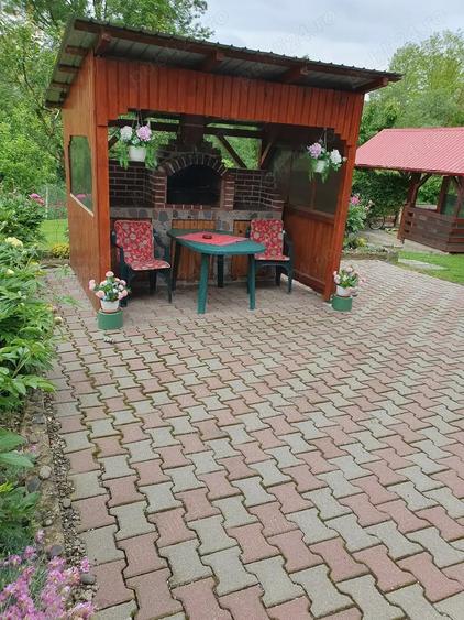 Casă cu 4 camere cu Teren 1500 Mp în Cerghid