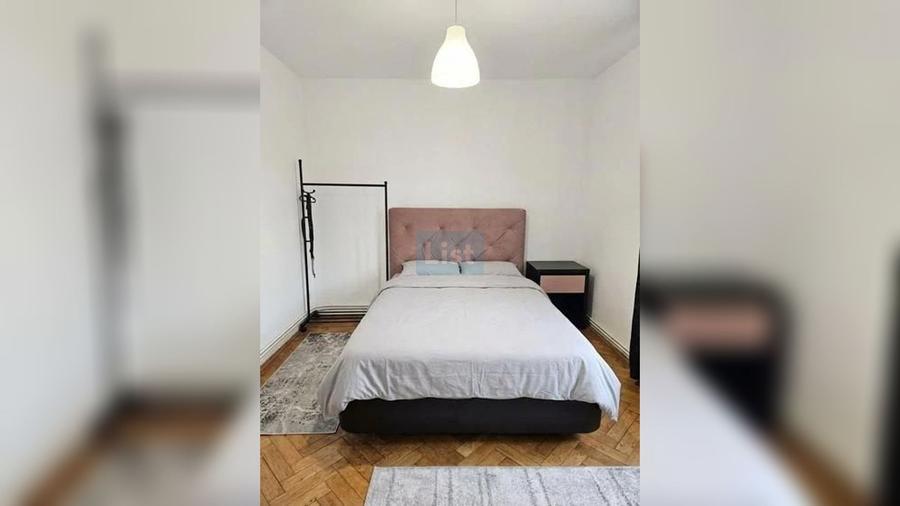 Apartament cu 3 camere semidecomandat în Gheorgheni