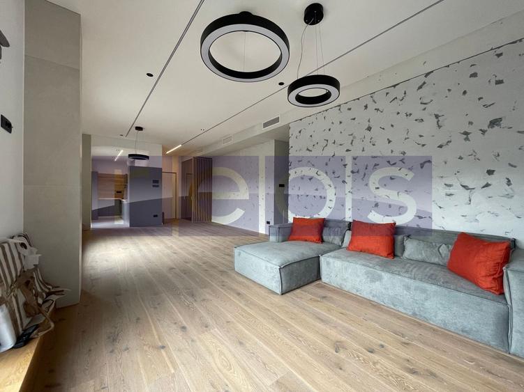 Penthouse cu 3 camere semidecomandat, mobilat în Băneasa