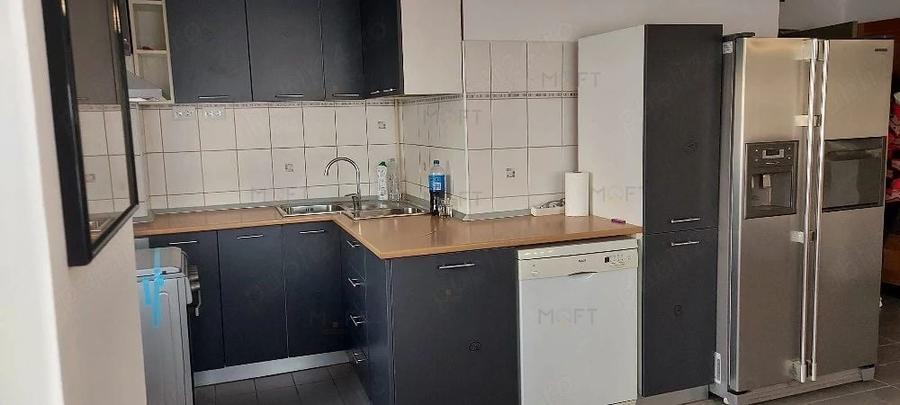 Apartament cu 2 camere semidecomandat, mobilat în Unirii