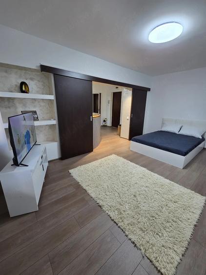 Garsonieră decomandată în Rahova