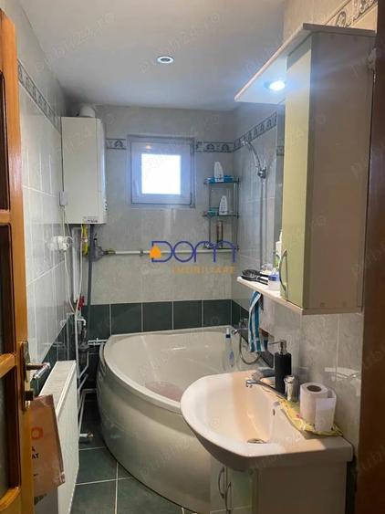 Apartament cu 2 camere nedecomandat în Central