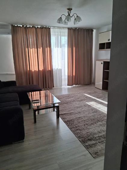 Apartament cu 2 camere decomandat în Ultracentral