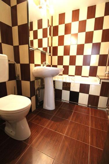 Apartament cu 2 camere semidecomandat, mobilat în Olimpia-Stadion