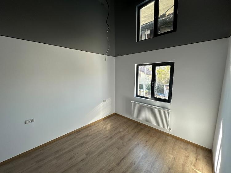 Casă individuală cu 5 camere cu Teren 287 Mp în Valu lui Traian