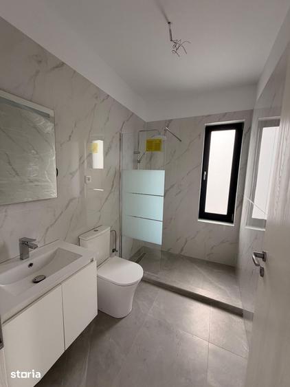 Casă cu 3 camere cu Teren 378 Mp în Berceni
