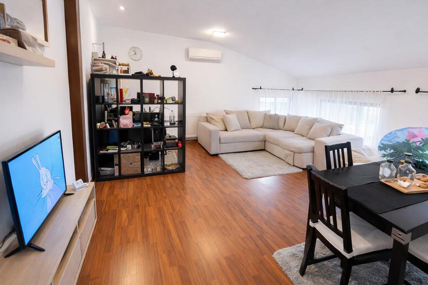 Apartament cu 3 camere decomandat, mobilat în Bragadiru