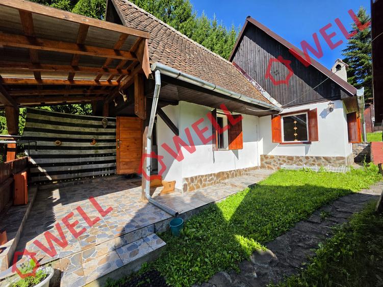 Casă cu 4 camere cu Teren 2800 Mp în Filia