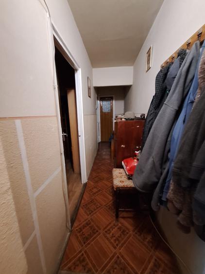 Apartament cu 3 camere decomandat, mobilat în Astra