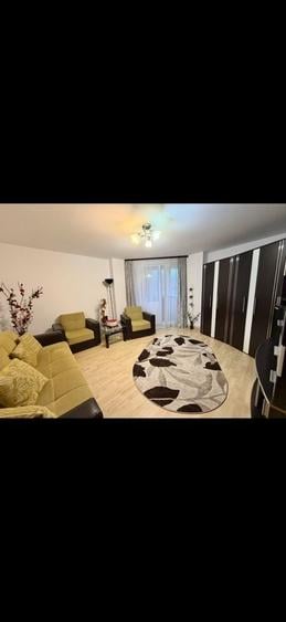 Apartament cu 2 camere decomandat în Exterior Vest