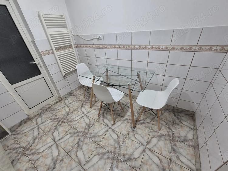 Apartament cu 2 camere decomandat în C5