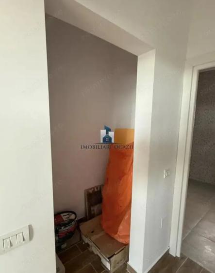 Casă cu 1 camere decomandat în Berceni