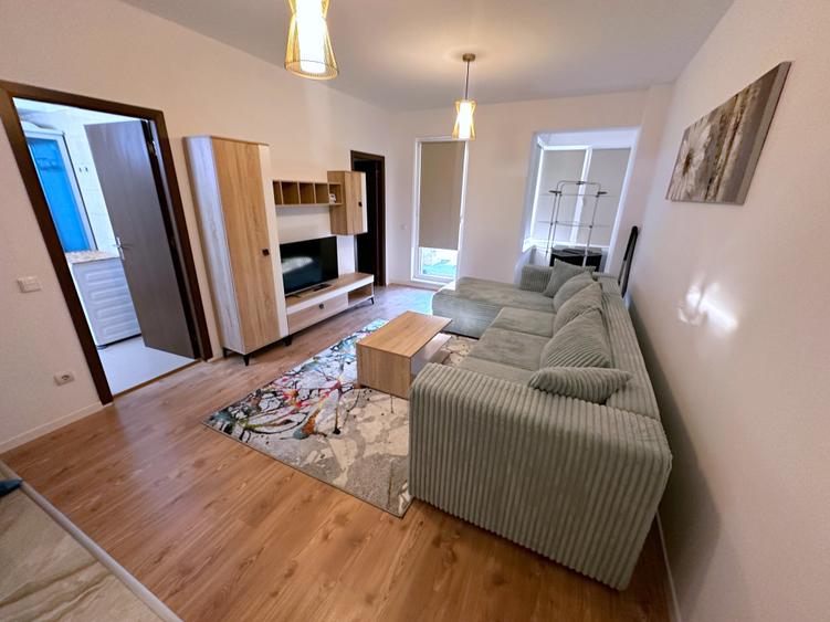 Apartament cu 2 camere semidecomandat în Central