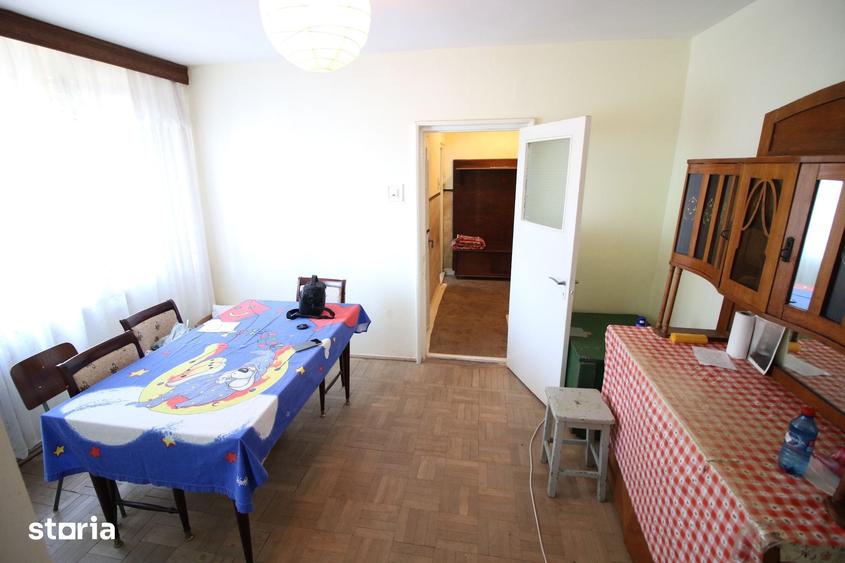 Apartament cu 2 camere semidecomandat în Micro 19
