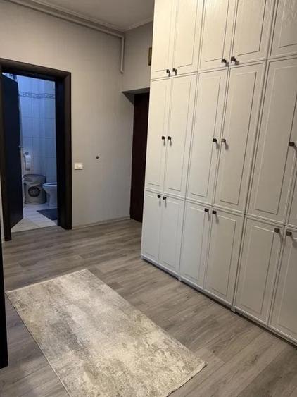 Apartament cu 3 camere decomandat, mobilat în Chiajna