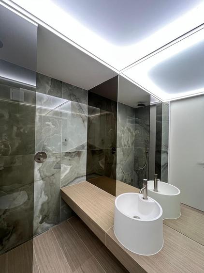 Apartament cu 3 camere semidecomandat în Iancu Nicolae