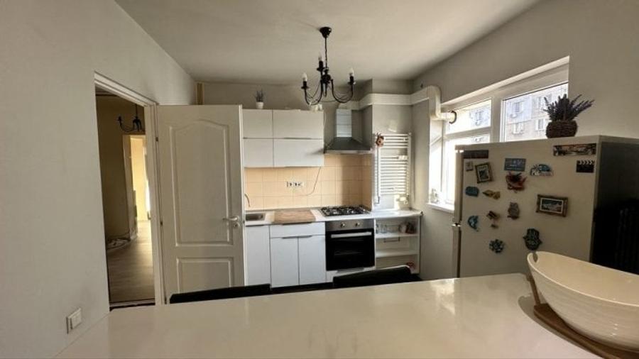 Apartament cu 2 camere decomandat, mobilat în Rahova