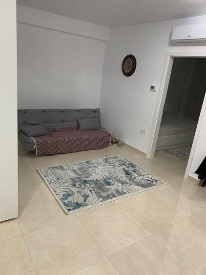 Garsonieră nedecomandată, mobilată în Micro 17