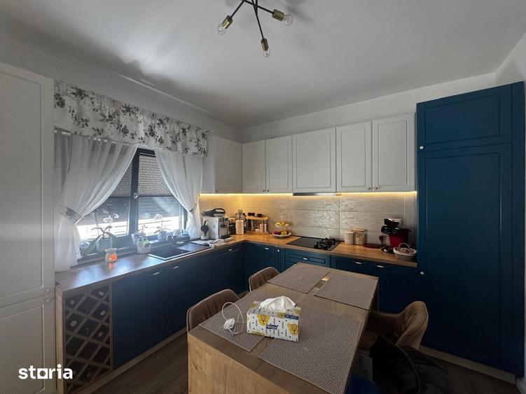 Casă cu 3 camere cu Teren 213 Mp în Craiovei