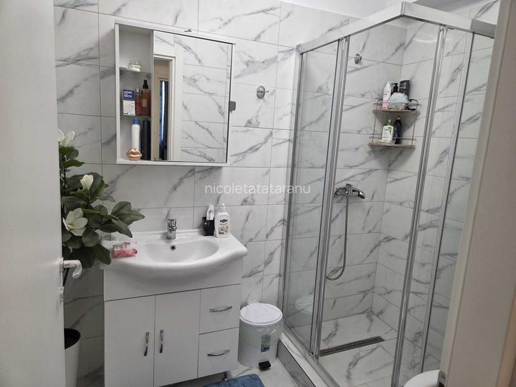 Vand apartament , cartier Orizont