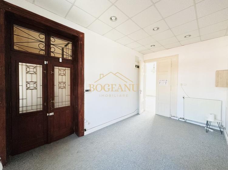 Apartament cu 2 camere semidecomandat în Ultracentral