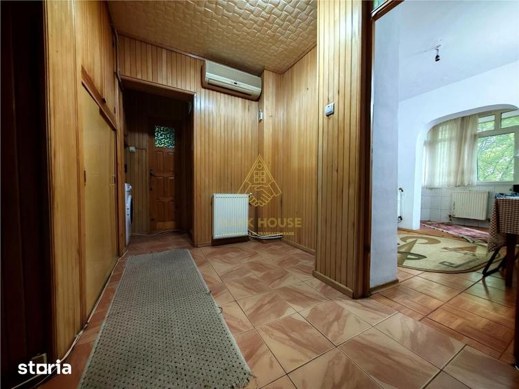 Apartament cu 2 camere decomandat în Mioriței