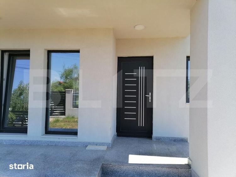 Casă cu 6 camere cu Teren 488 Mp în Răzvad