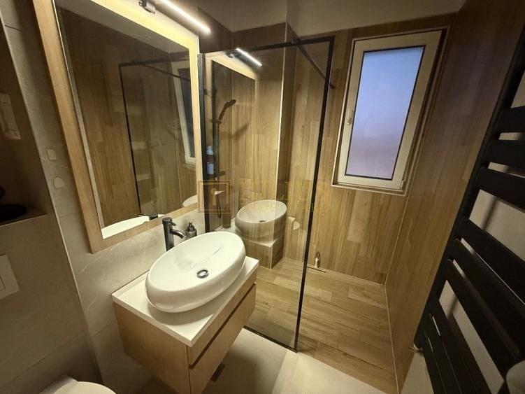 Apartament cu 2 camere decomandat, mobilat în Aradului
