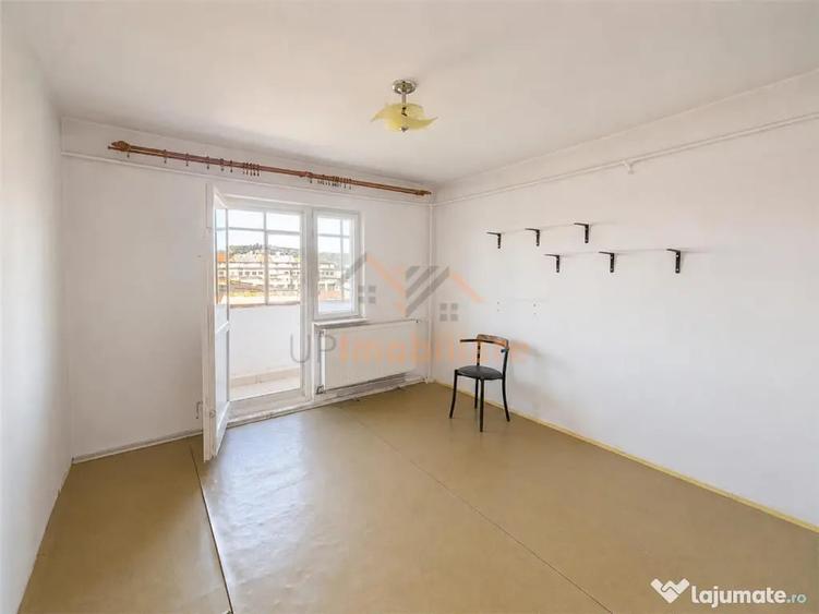 Apartament cu 2 camere decomandat în Rogerius