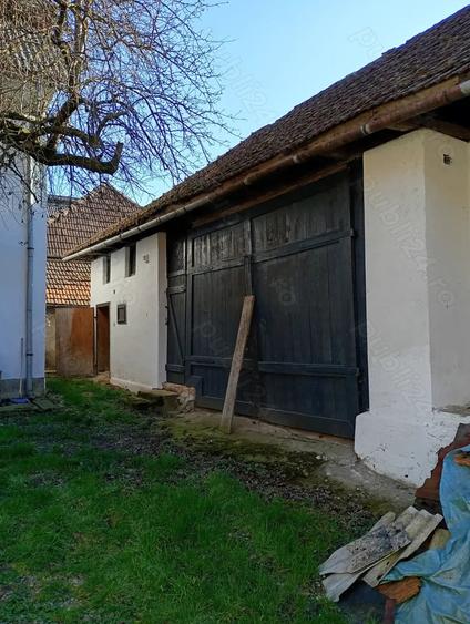 Casă cu Teren 1700 Mp în Central