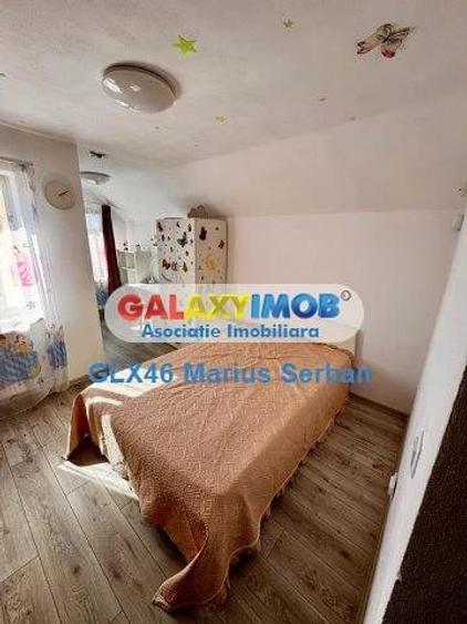 Casă cu 7 camere cu Teren 1100 Mp în Aninoasa