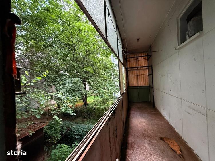 Apartament cu 2 camere decomandat în Primăverii