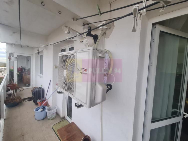 Apartament cu 3 camere decomandat în Cuza